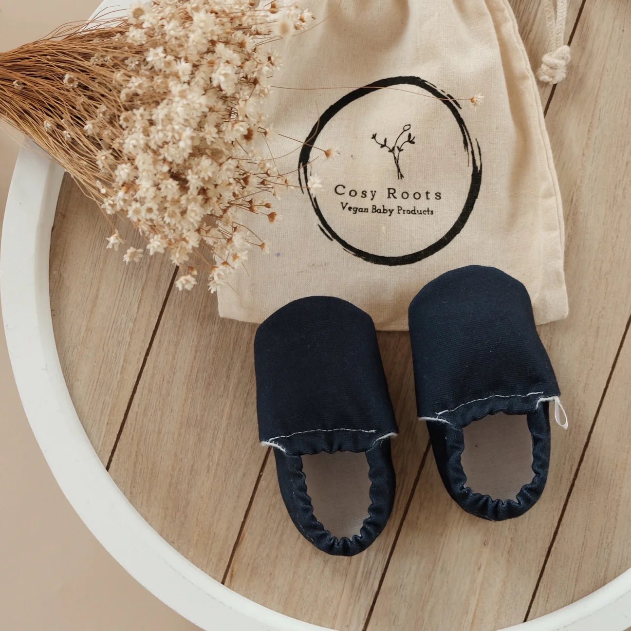 Cosy Roots Puschen – Blau und weitere Kinderschuhe bei kippie.shop